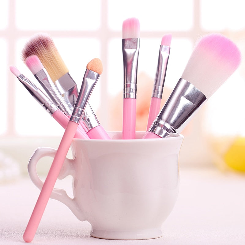 Hello Kitty Makeup Brush Set with Box Cute Fashion Blush Eyebrow Lip Eyeshadow Brush Beauty Tool Women Girls Facial Makeup Gift