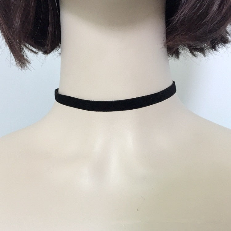 2022 New Fashion Black Velvet Choker Necklace For Women&#39;s Goth Neck Chain In Aesthetic Jewelry Accessories Trending Products