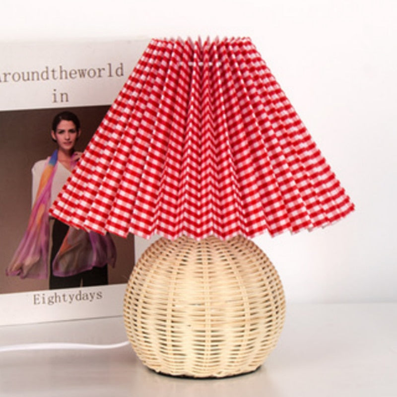 Vintage Rattan Lamp Table Korean Table Lamps for Bedroom Lamp Living Room Light Home Deco Creative Pleats Lamp with Led Bulb E27