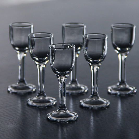 A set of 6 0.3/0.5 ounces machine-made lead-free glass wine glasses for Chinese liquor, 10ml / 15ml will be used